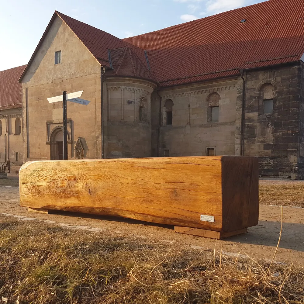 Gartenbank Panorama . Sitzblock aus Eichenholz